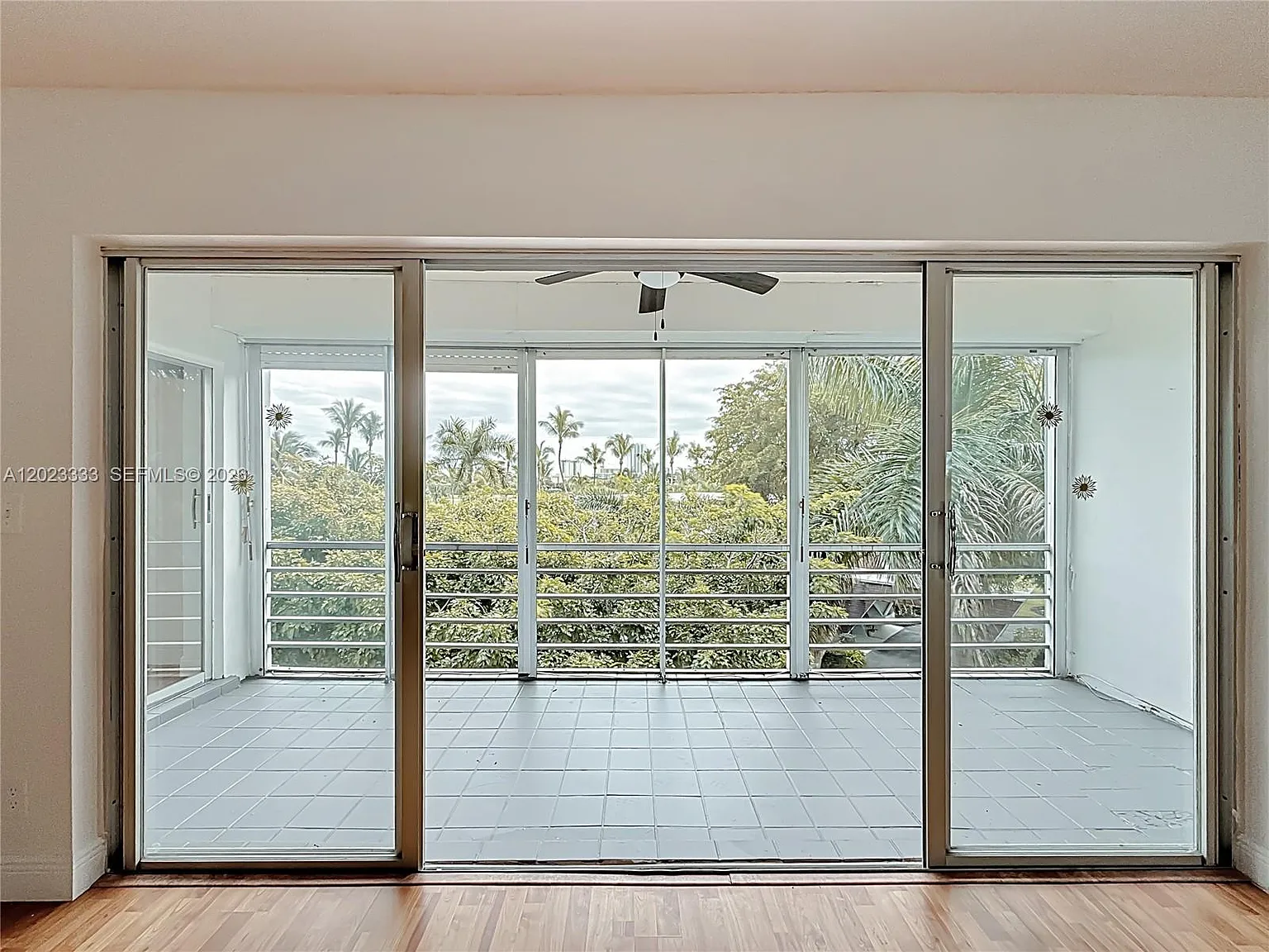 Fairways Royale Condo — Photo 2