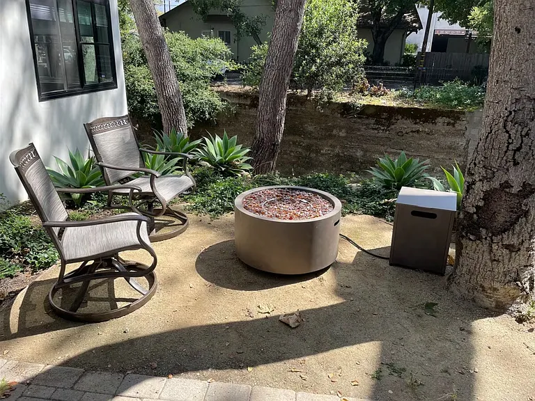 609 W Junipero St #9 — Photo 13
