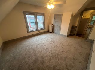 221 N Livingston St APT 3, Madison, WI 53703