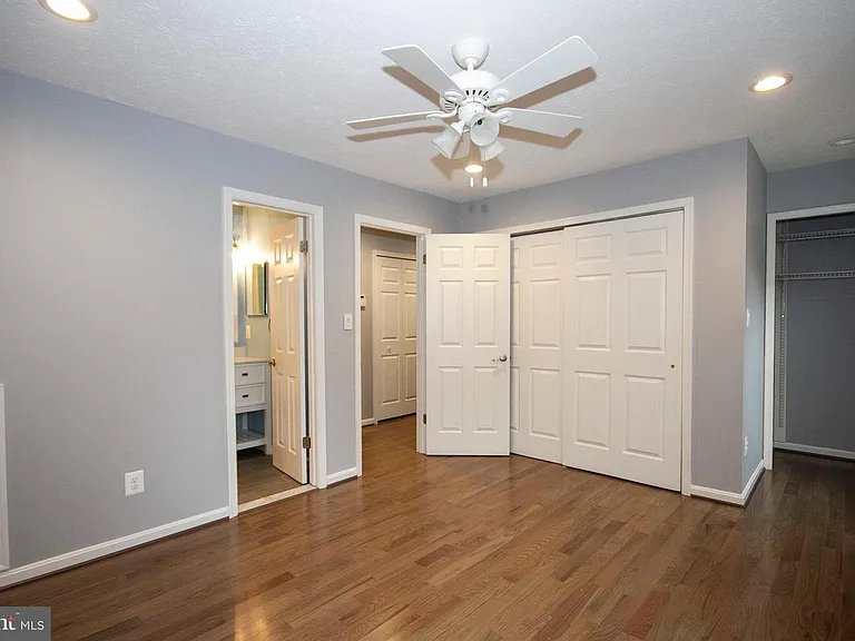 9432 Loch Leven Ct — Photo 15