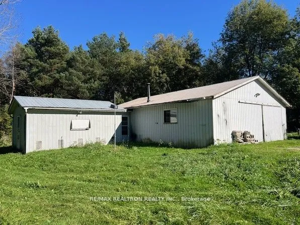 3293 Holt Rd, Clarington, ON L1C 6H3