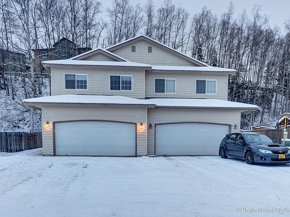 2nd image of 10979 Hannah Jane Pl #15