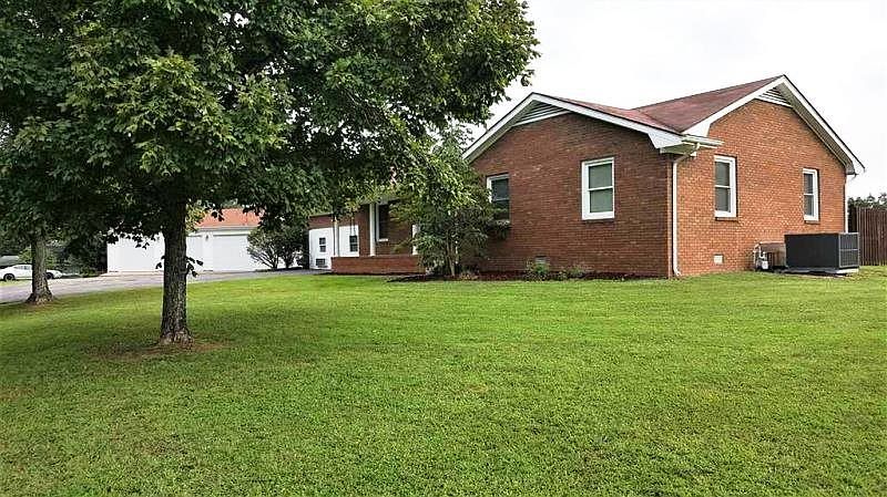 1st image of 203 Highland Dr