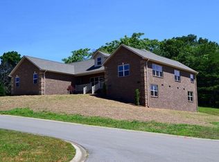 1617 McKinley View Blvd, Sevierville, TN 37862