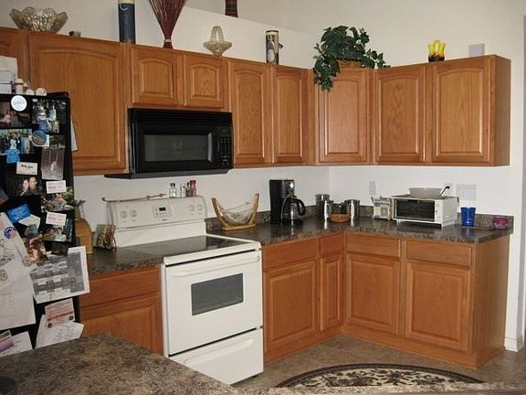 5th image of 5870 NW 61st Ct