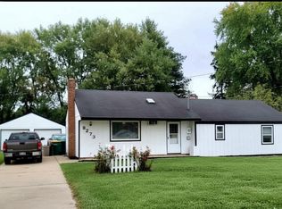 8273 Van Vleet Rd, Gaines, MI 48436