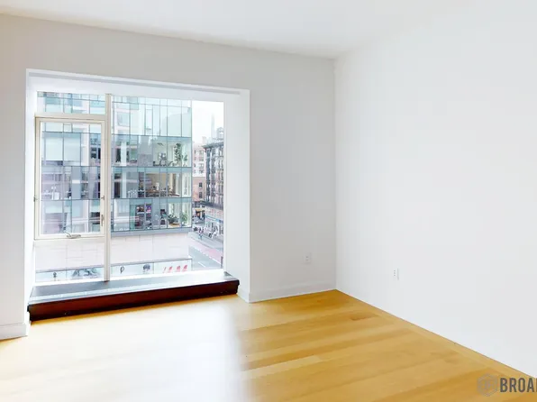 1289 Lexington Avenue image 11 of 23