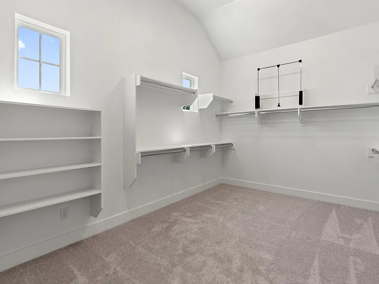 4503 Grassland Dr — Photo 19