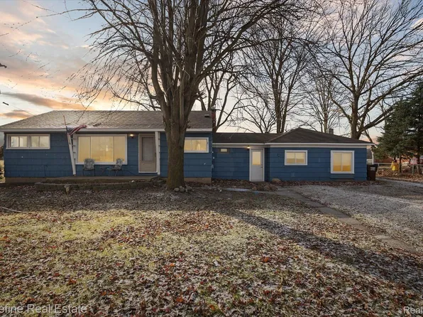 7492 Milan Oakville Rd, Milan, MI 48160