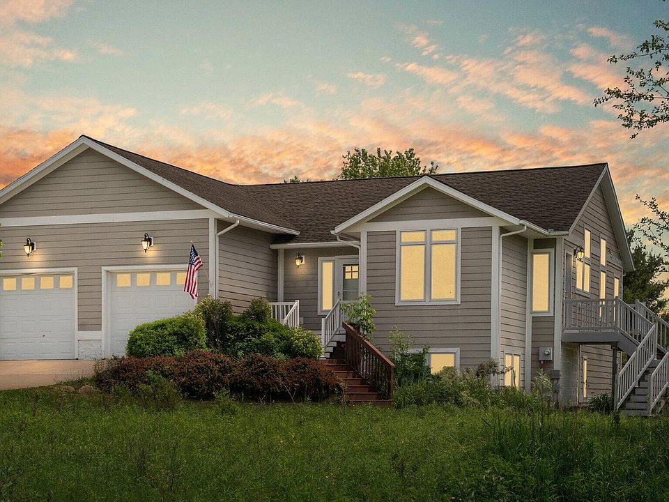 1st image of 20222 Glenwood Dr