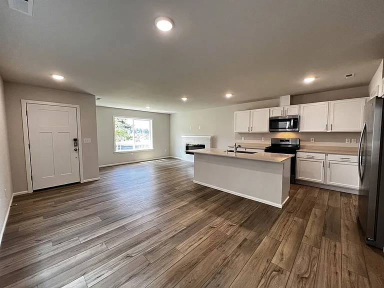 2712 Mayes Rd SE — Photo 18