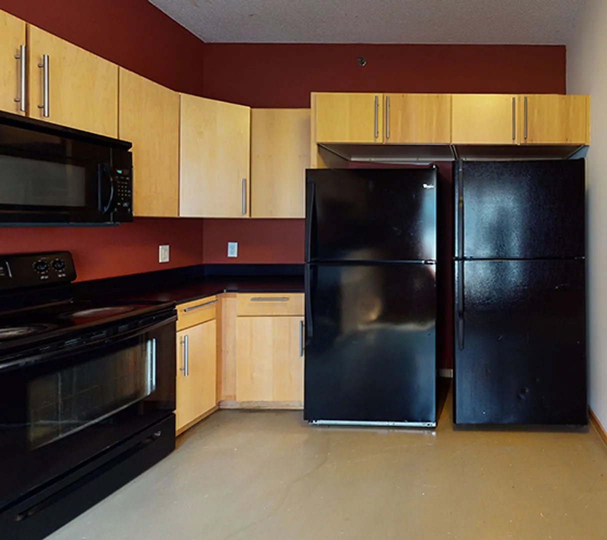 1117 8th St SE — Photo 2