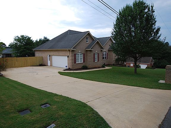 2nd image of 254 Northwood Dr