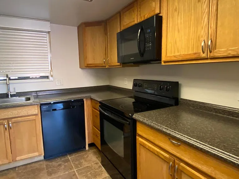11666 N 28th Dr #394 — Photo 9