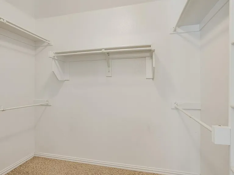 1120 Villa Paloma Blvd — Photo 18
