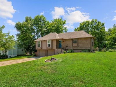 11926 Sycamore Ave, Grandview, MO, 64030