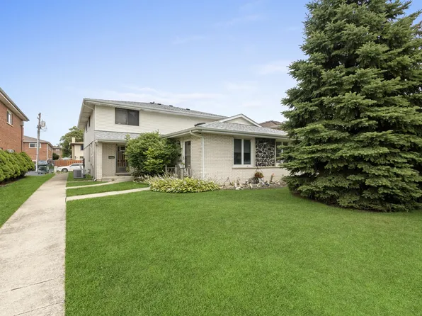 10425 Austin Ave APT D, Oak Lawn, IL 60453