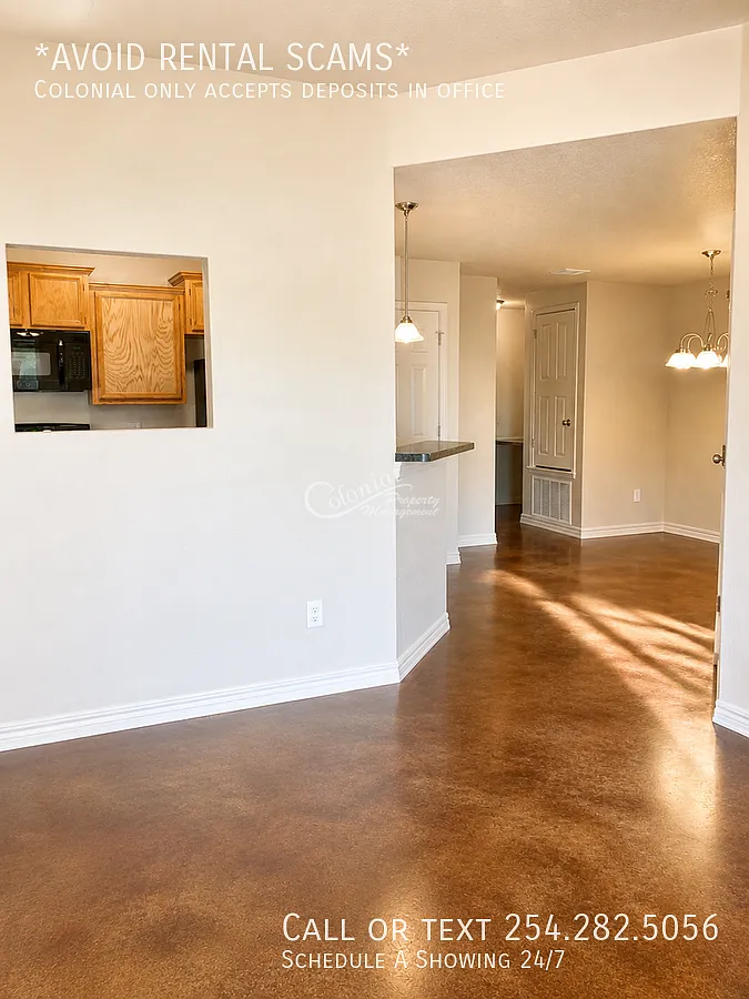 3 bed, 2.5 bath, 1332 sqft, $1,350 — Photo 4