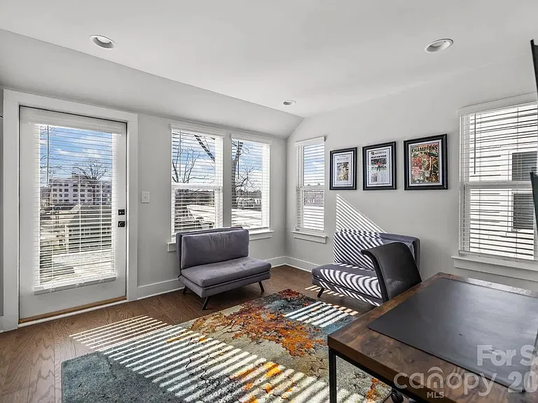 5011 York Park Ln — Photo 13