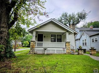 1241 SW Macvicar Ave, Topeka, KS 66604