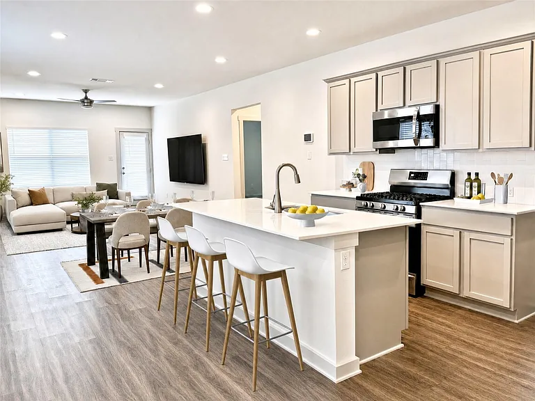 5128 Vanner Path — Photo 5