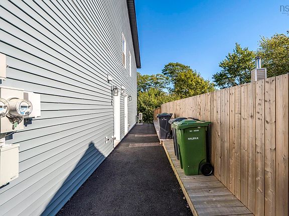 2nd image of 29 McIntosh St #B