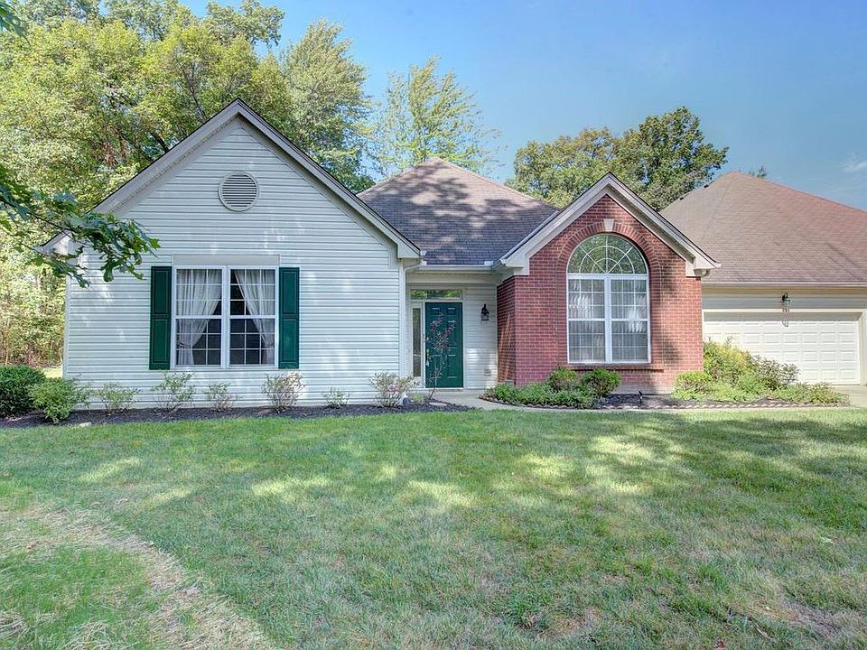 1st image of 103 Traverse Creek Dr