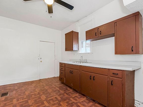 2nd image of 2508 Woodland Ave