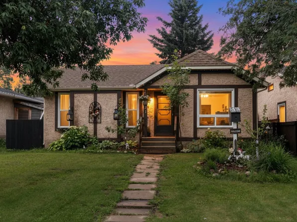 121 Greenwood Dr, Spruce Grove, AB T7X 1X8