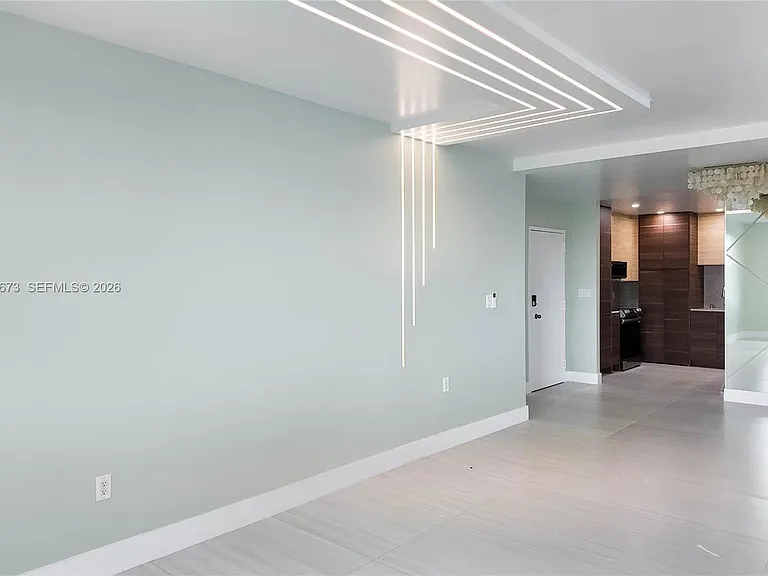 1985 S Ocean Dr #22E — Photo 7