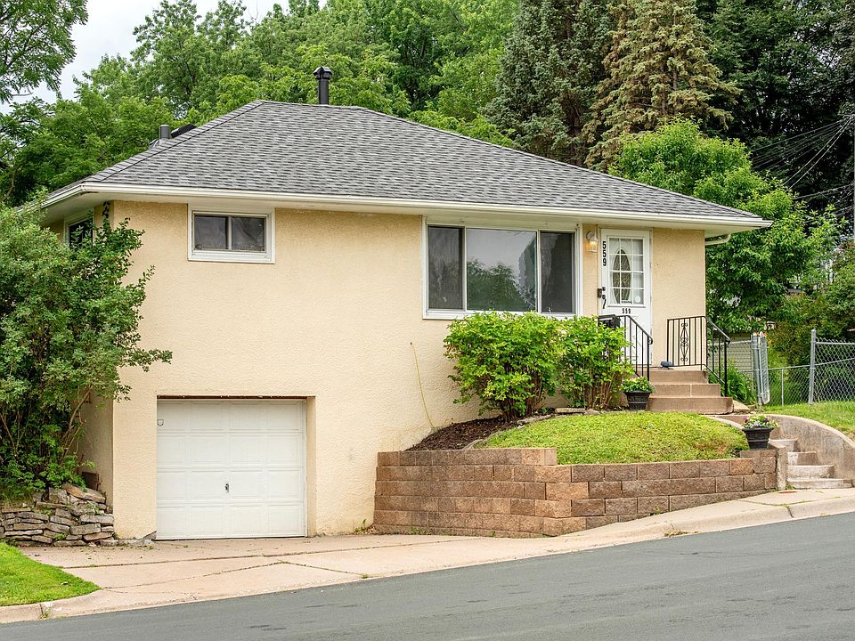 1st image of 559 18th Ave N