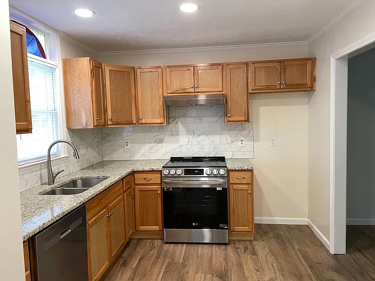306 Leisure Ct #306 — Photo 23