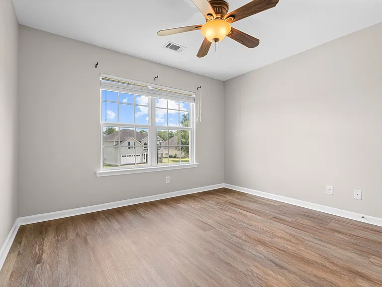 Bedroom or Office