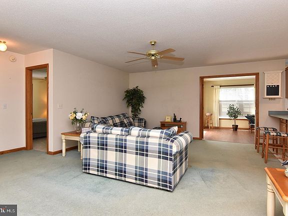 3rd image of 32393 Mariners Way