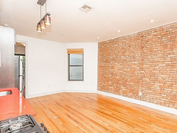 3rd image of 469 Park Pl #4BX