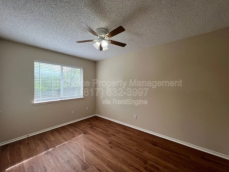 2213 Rolling Creek Run — Photo 8