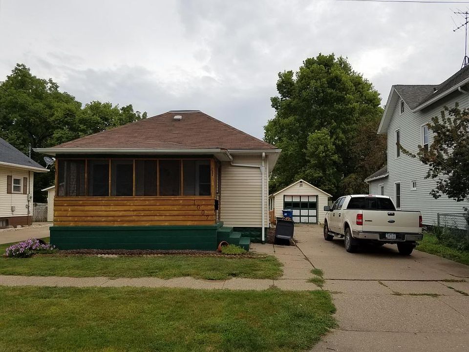 1st image of 1007 Sycamore St
