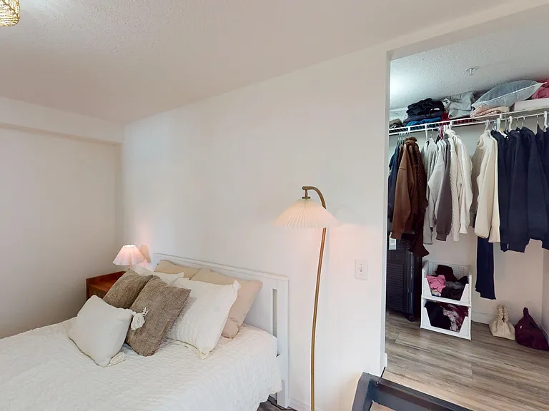 630 8th Ave SE #217 — Photo 18