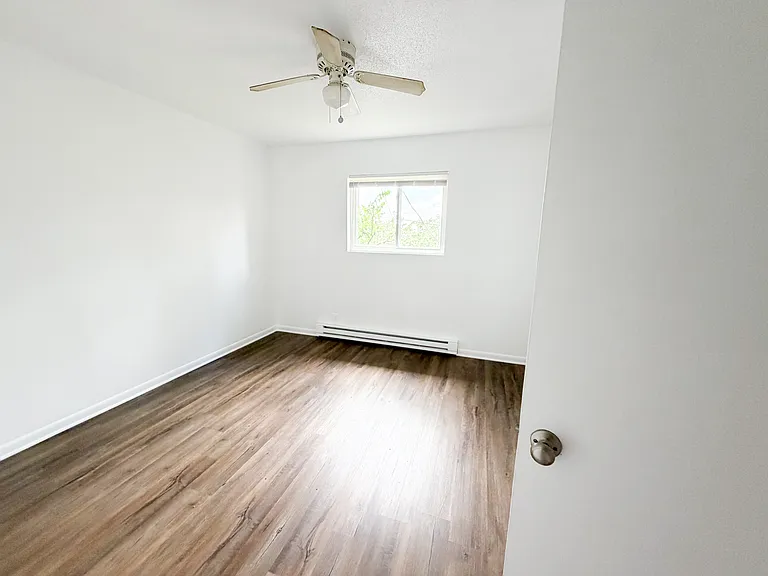 2014 Linden Ave #12 — Photo 2