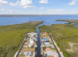 3247 Manatee Dr, Saint James City, FL 33956