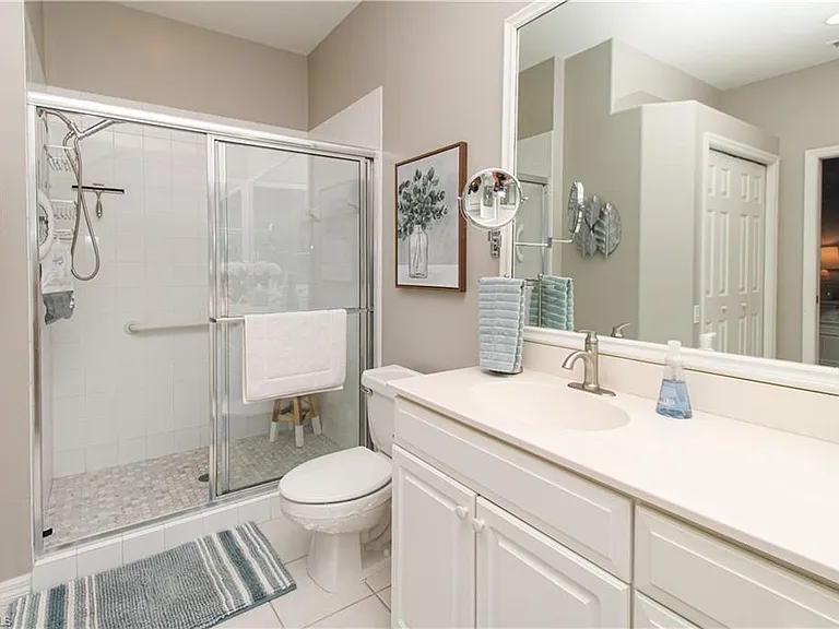8217 Parkstone Pl #102 — Photo 40