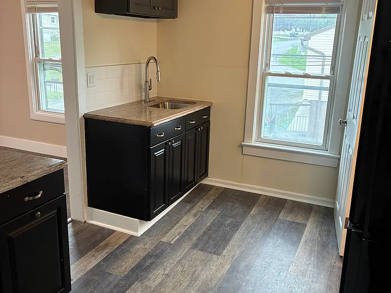 136 New Unionville Rd #2 — Photo 2