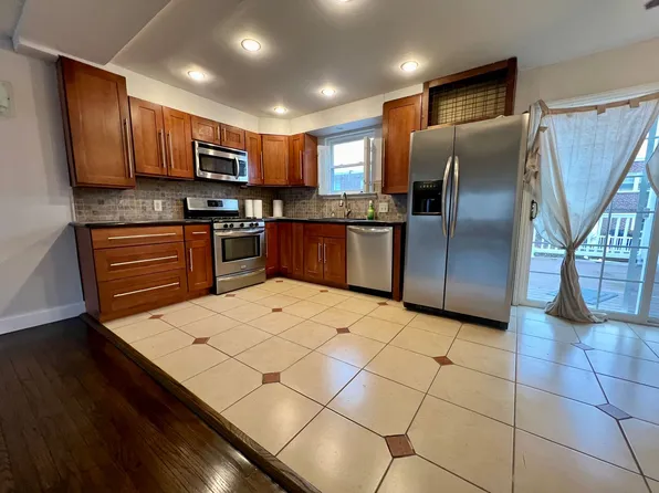 11756 Lanett Rd, Philadelphia, PA 19154