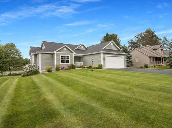1575 Grays Ln, Kingsley, MI 49649