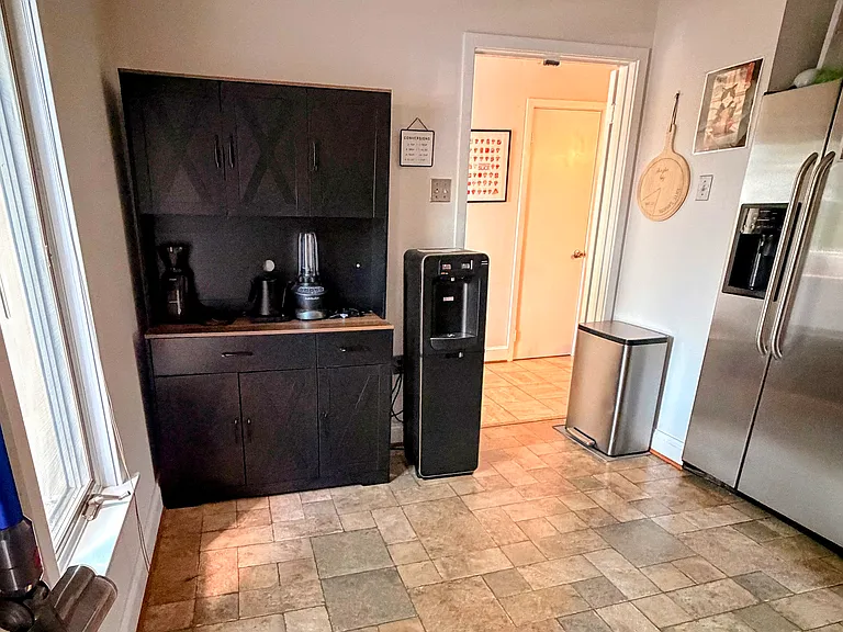 4343 Embassy Park Dr NW — Photo 28