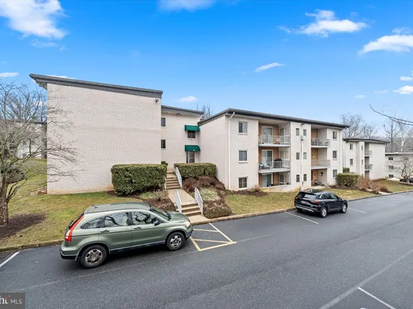 7 Rockford Rd APT D21, Wilmington, DE 19806