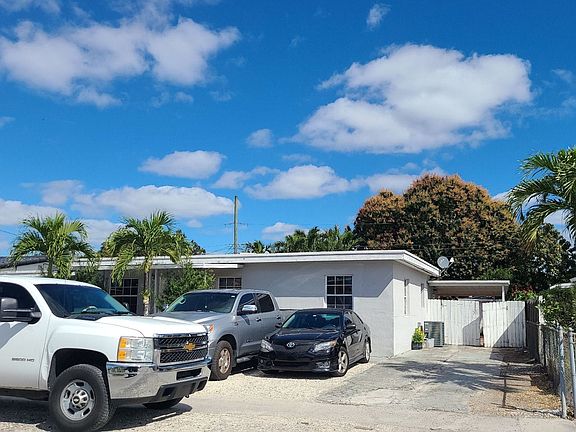 3rd image of 5095 E 8th Ln