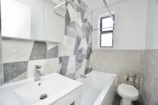 Rented by BRICK & GALO REALTY CORP | media 28