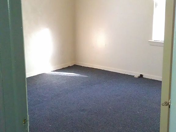 5th image of 3823 E 71st Ter