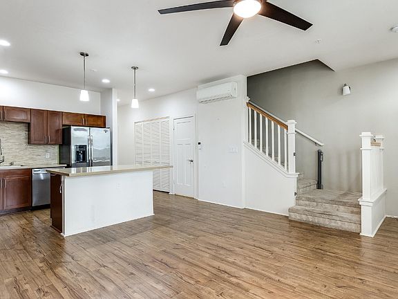 4th image of 801 Kakala St #1607-1